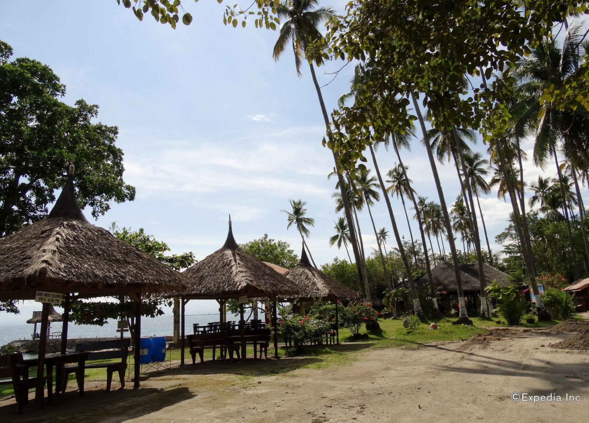 Punta Del Sol Araceli Beach Resort Samal Exteriér fotografie